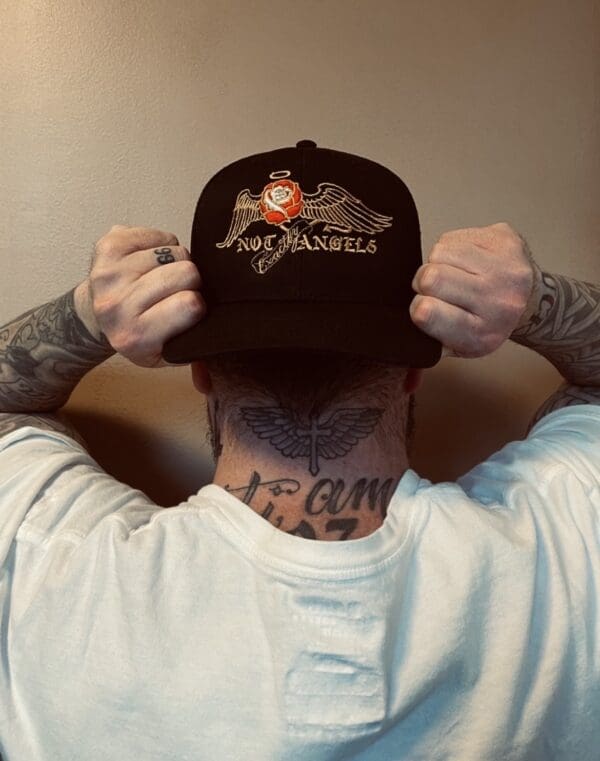 Limited Edition Black/Gold Snapback Rose - Image 2